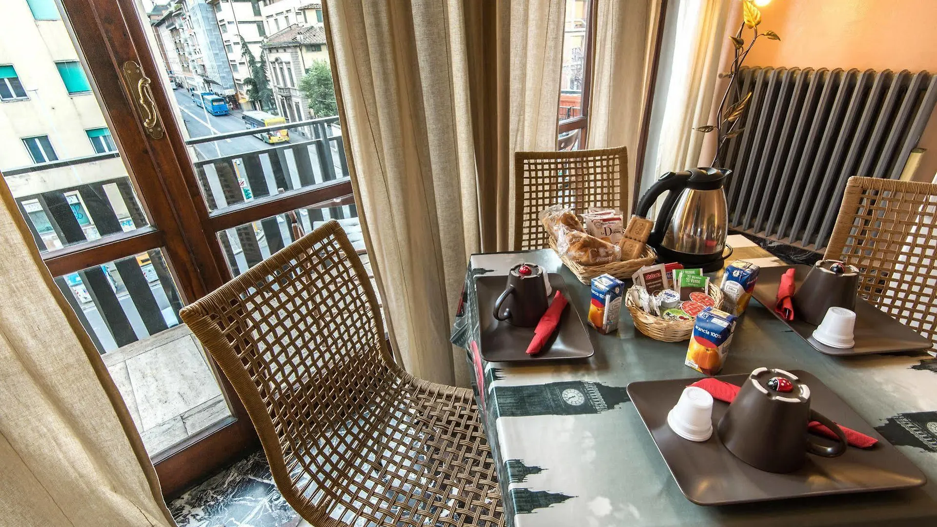 ** Bed & Breakfast Soggiorno Fortezza Fiorentina Florence Italy